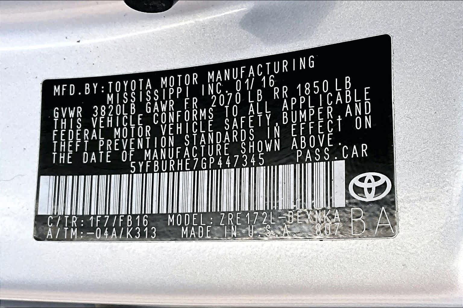 Used 2016 Toyota Corolla LE FWD image 35