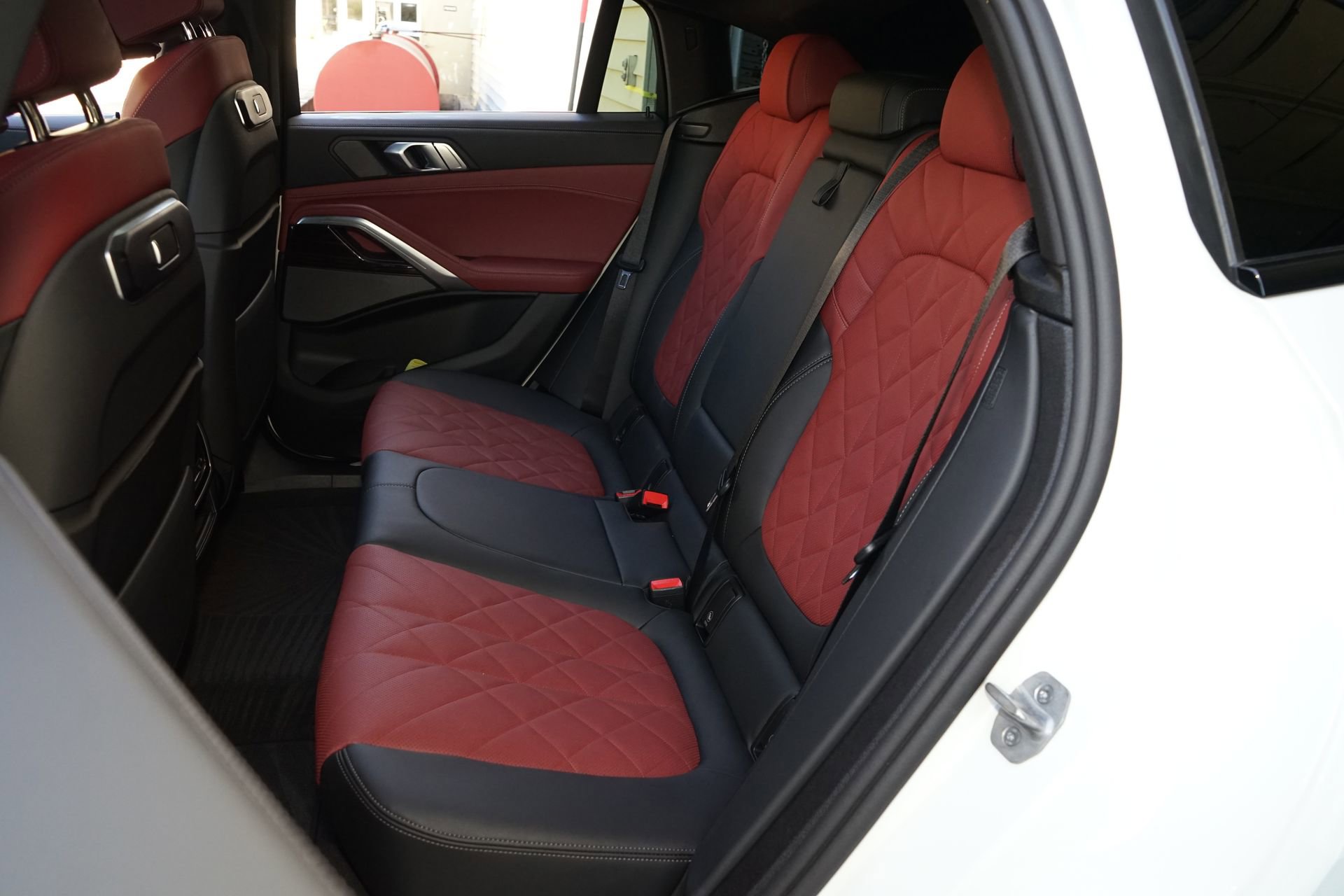 Used 2026 BMW X6 xDrive40i image 23