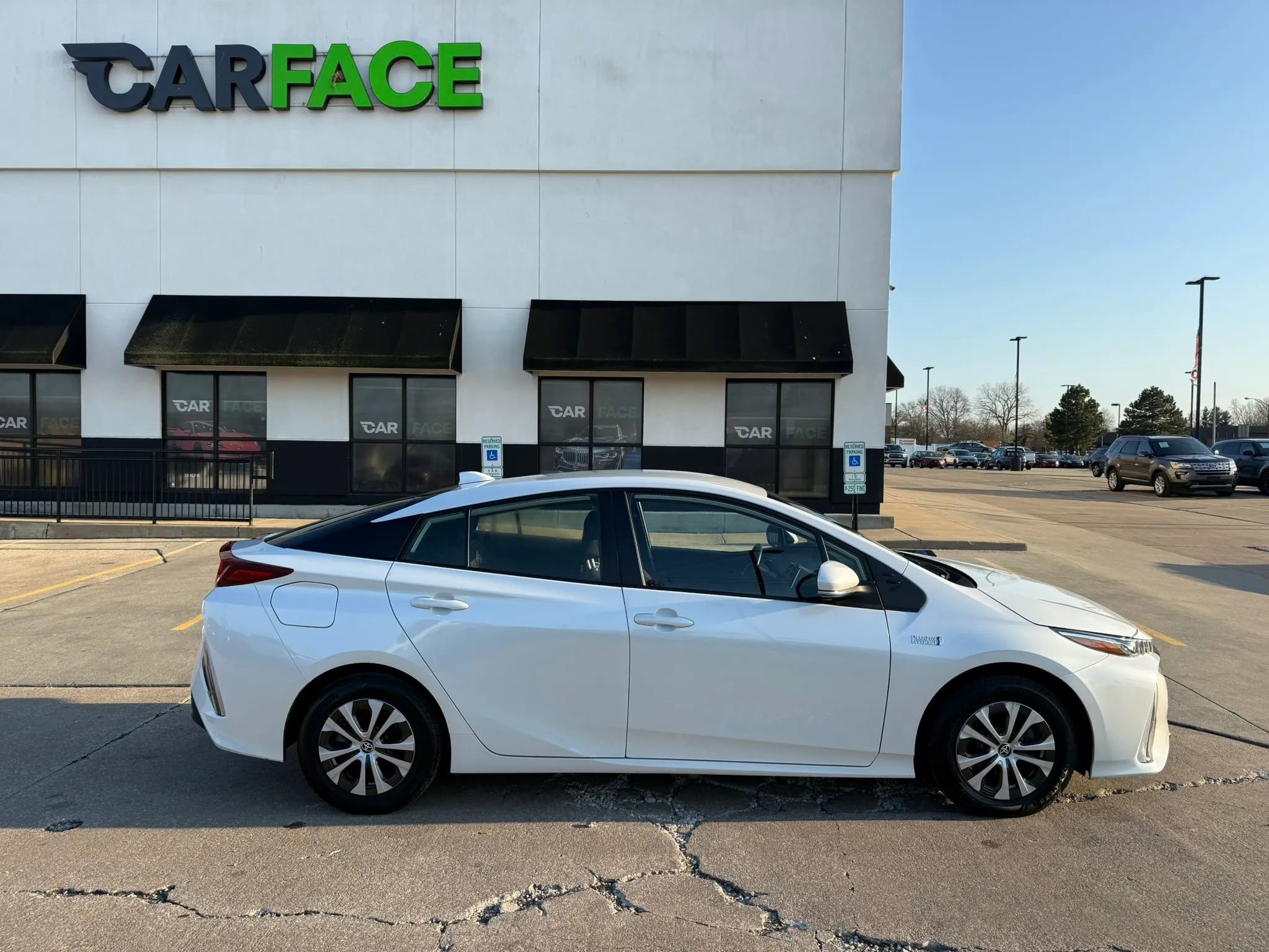 Used 2022 Toyota Prius Prime LE FWD image 16