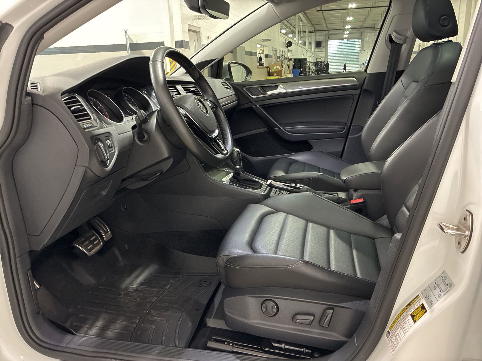 Used 2019 Volkswagen Golf Alltrack SEL image 7