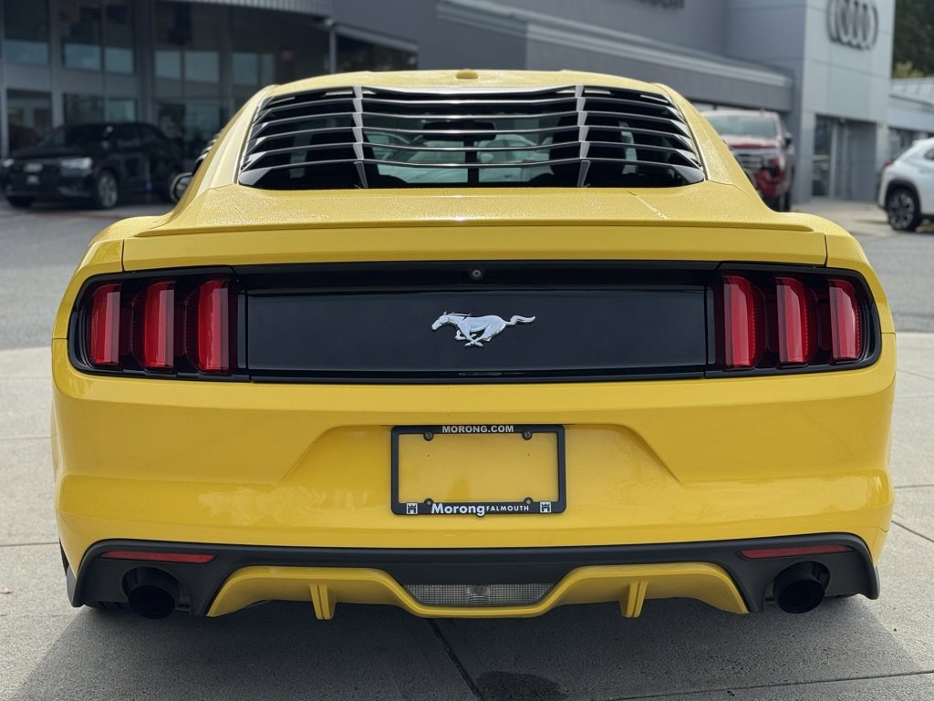 Used 2015 Ford Mustang Premium image 10