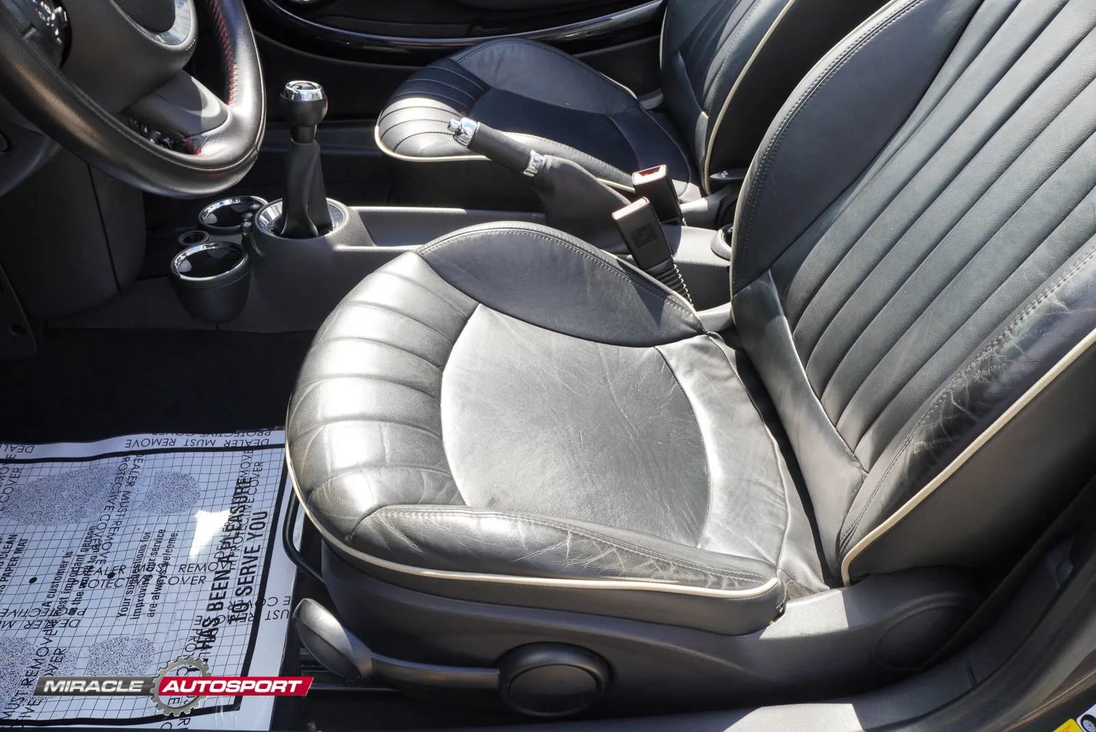 Used 2011 MINI Cooper John Cooper Works FWD image 18