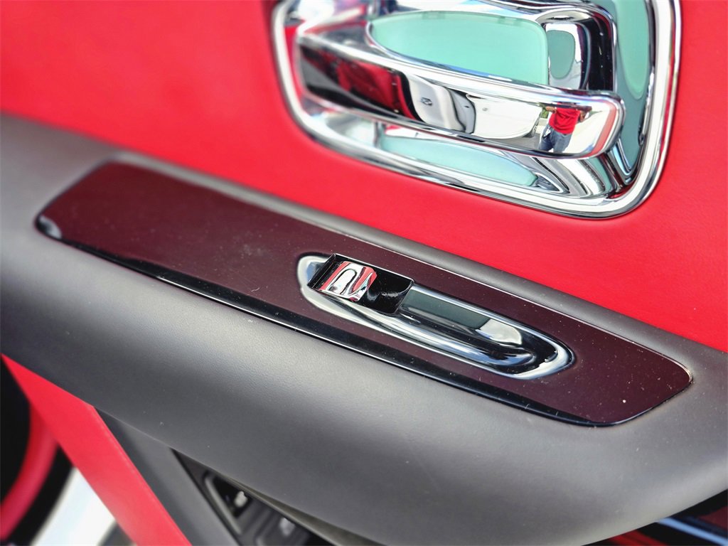 Used 2022 Rolls-Royce Cullinan image 15