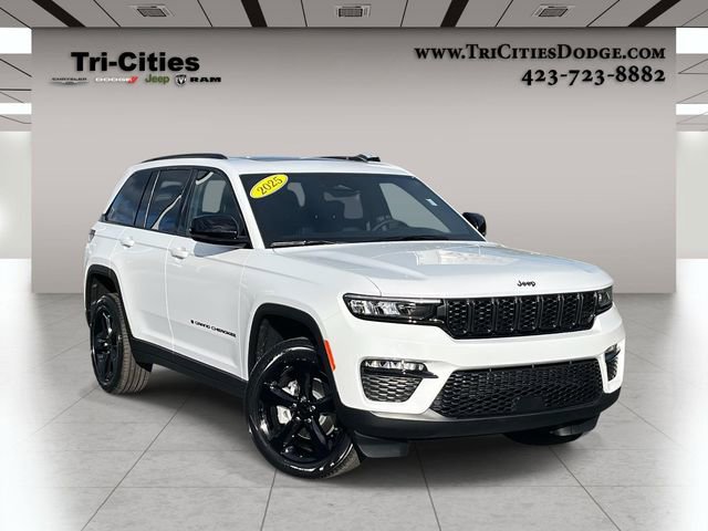 New 2025 Jeep Grand Cherokee Limited w/ Black Appearance Package