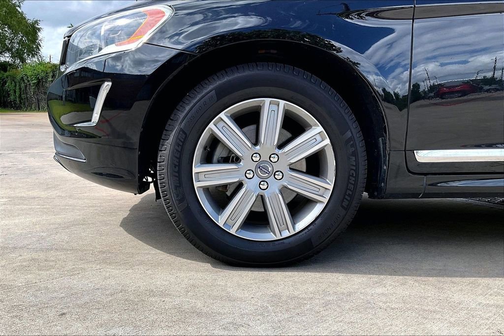 Used 2017 Volvo XC60 T5 Inscription w/ Preferred Option Package AWD/4WD image 12