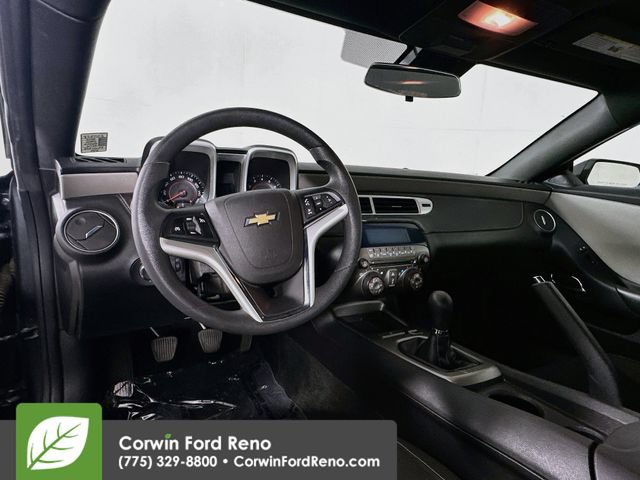 Used 2015 Chevrolet Camaro LS RWD image 12