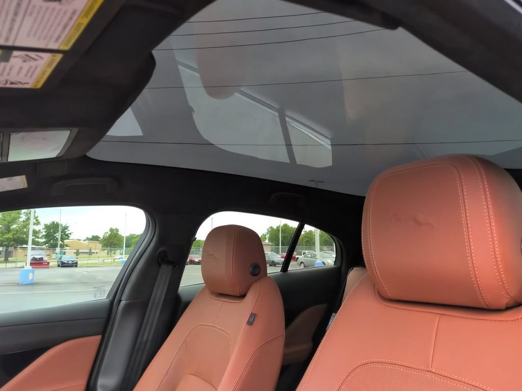 Used 2024 Jaguar I-PACE R-Dynamic HSE AWD/4WD image 27
