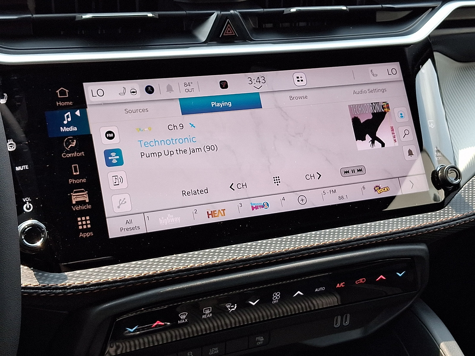 New 2026 Jeep Cherokee Limited AWD/4WD image 12