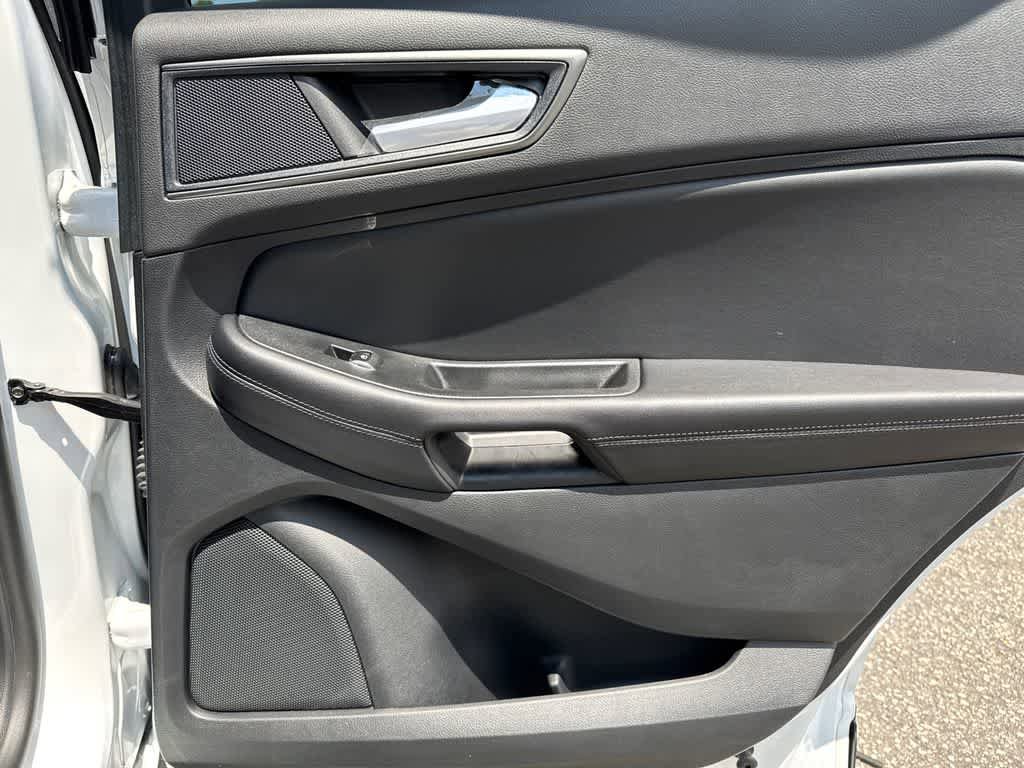 New 2024 Ford Edge SE AWD/4WD image 15