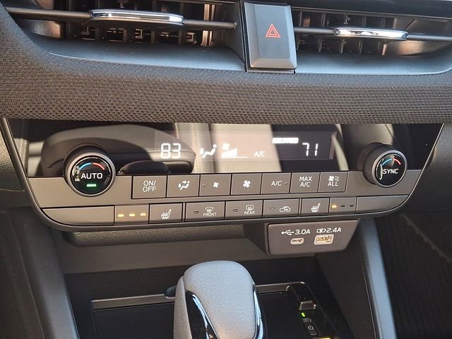 New 2026 Subaru Outback Limited AWD/4WD image 17