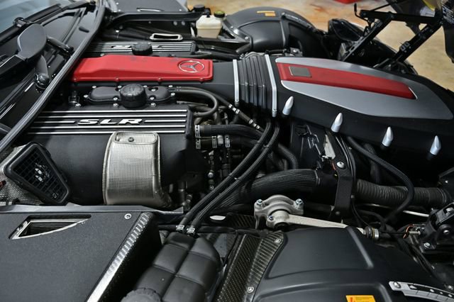 Used 2006 Mercedes-Benz SLR image 36