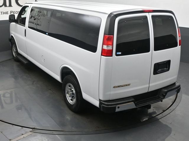 New 2025 Chevrolet Express 3500 LT w/ LT Preferred Equipment Group RWD image 21