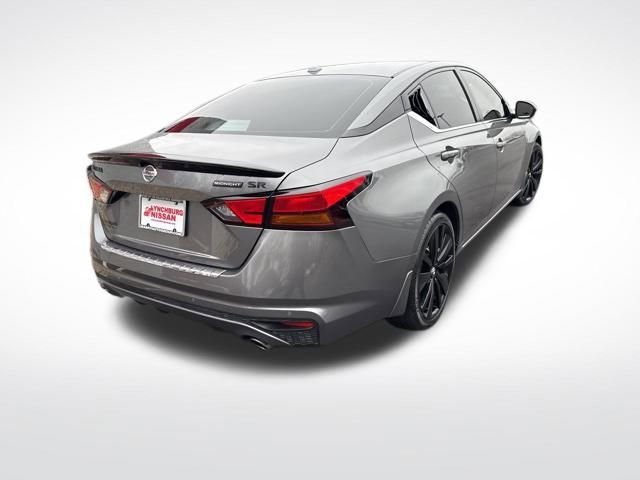 Used 2022 Nissan Altima 2.5 SR w/ Midnight Edition Package image 5
