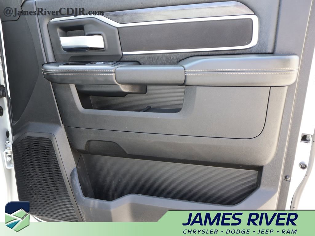 Used 2024 RAM 3500 Big Horn image 8