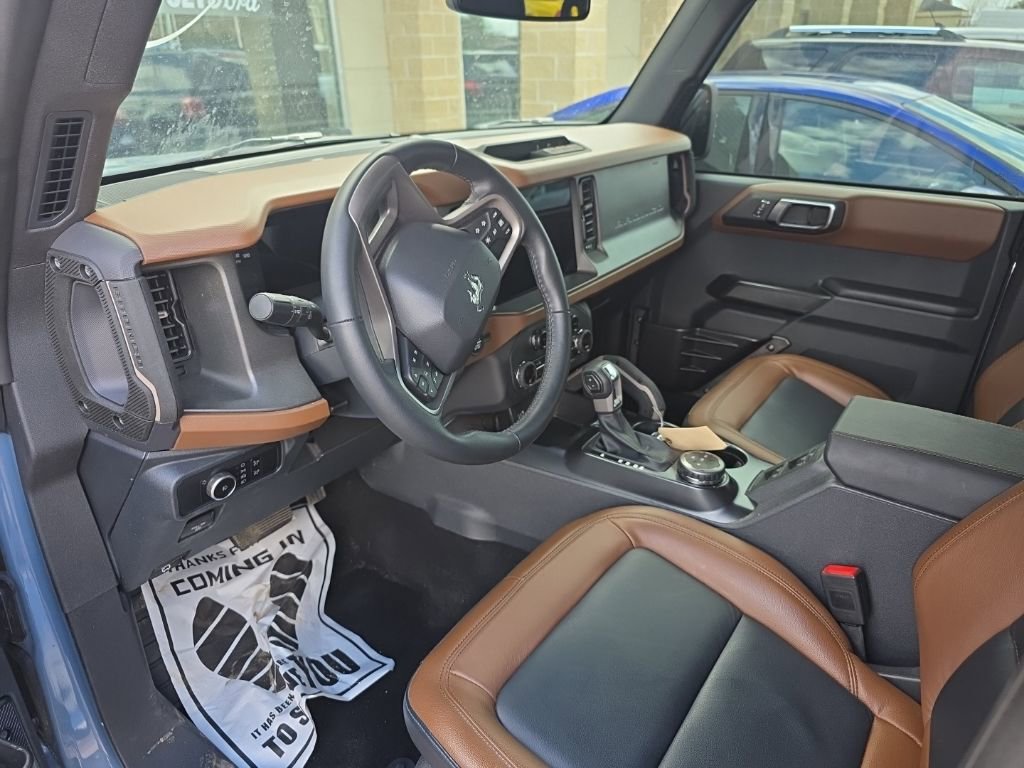 Used 2024 Ford Bronco Outer Banks image 5