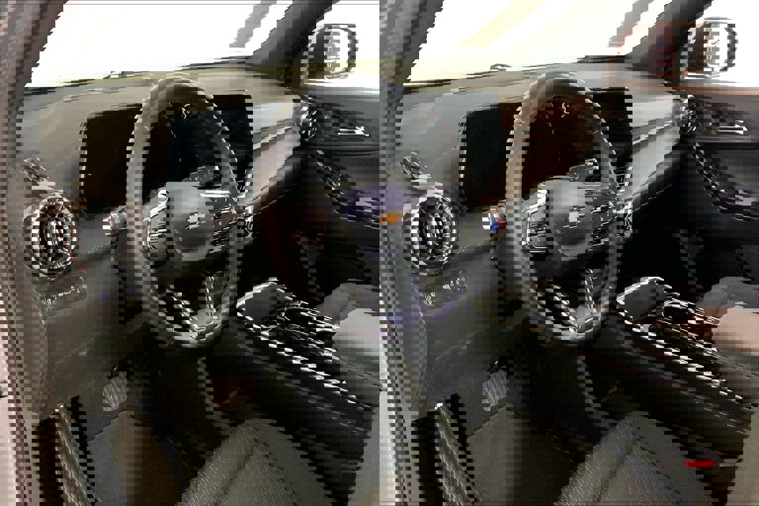 Used 2025 Chevrolet Equinox LT image 14