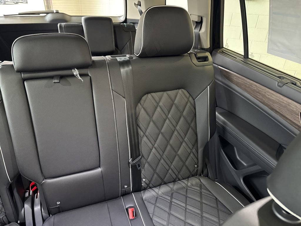 New 2026 Volkswagen Atlas SEL Premium R-Line image 15