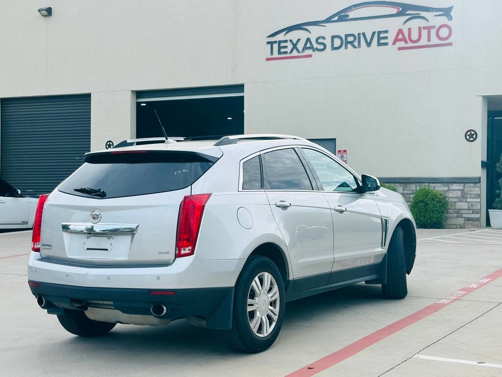 Used 2014 Cadillac SRX Luxury w/ Driver Awareness Package image 9