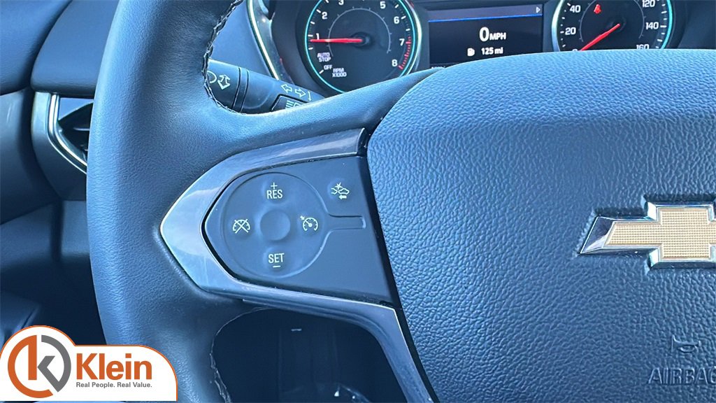 Used 2023 Chevrolet Traverse LT image 18