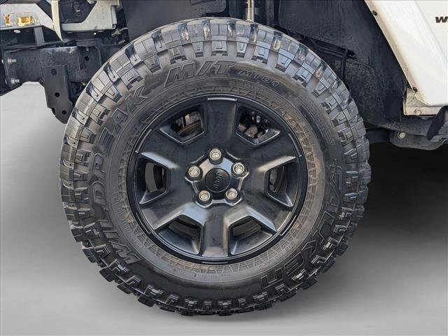 Used 2018 Jeep Wrangler Unlimited Sahara w/ Trailer Tow Group AWD/4WD image 21