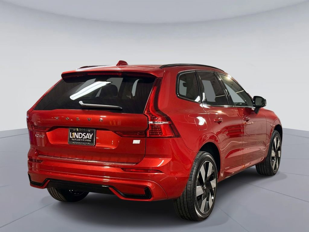 Used 2024 Volvo XC60 T8 Plus w/ Protection Package Premier image 10