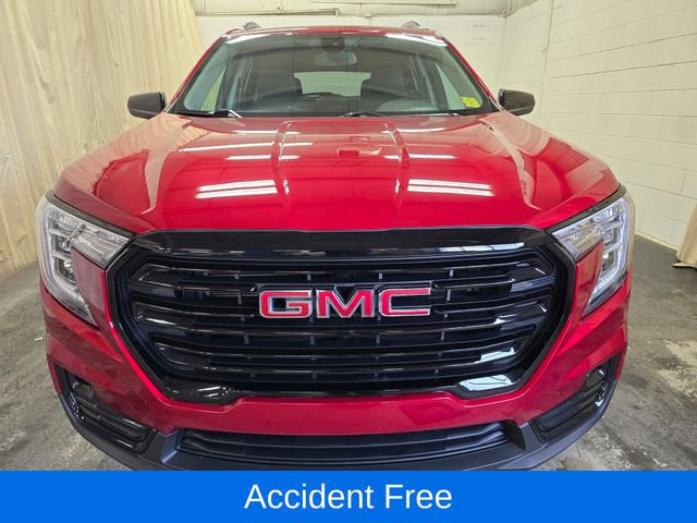 Used 2023 GMC Terrain SLT w/ Elevation Edition video 3
