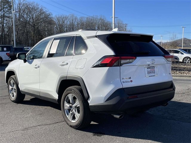 Used 2024 Toyota RAV4 XLE image 3