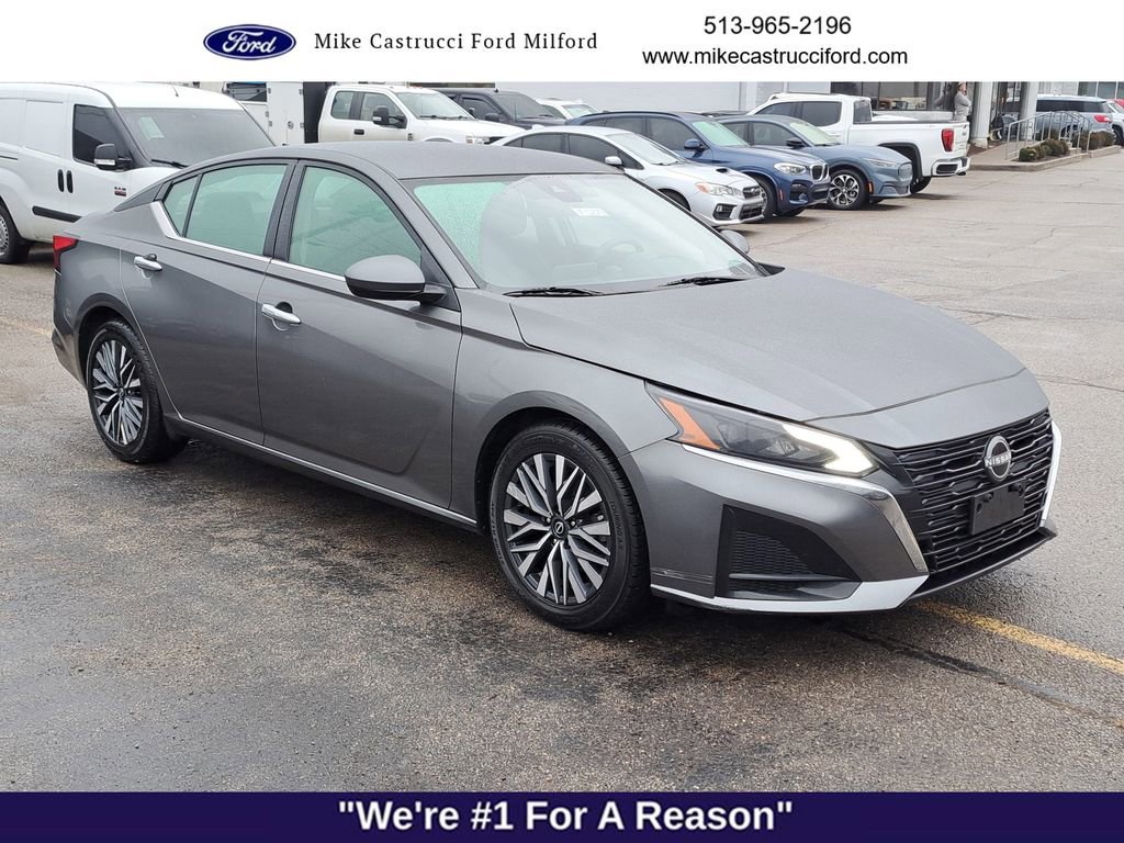 Used 2023 Nissan Altima 2.5 SV image 7