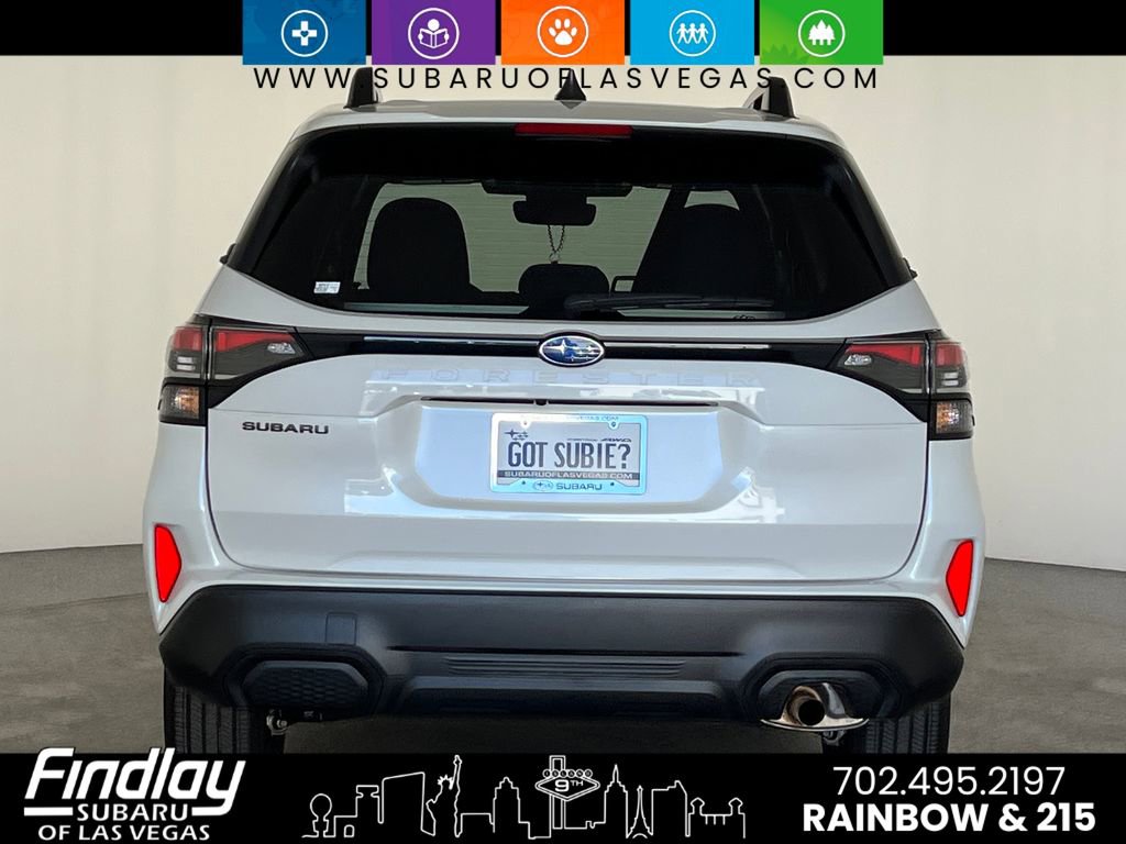 New 2025 Subaru Forester Premium image 5