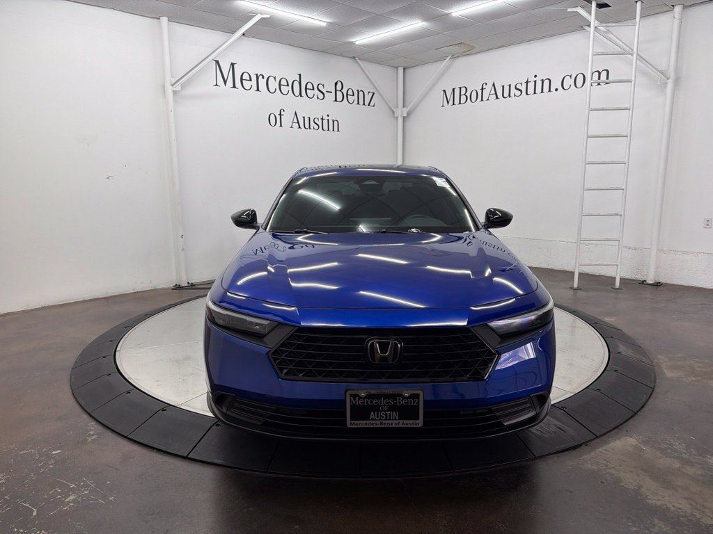 Used 2024 Honda Accord Sport image 2