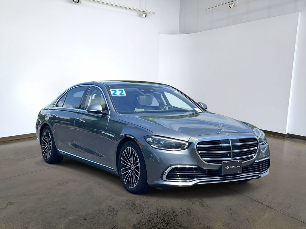 Used 2022 Mercedes-Benz S 580 4MATIC Sedan image 3