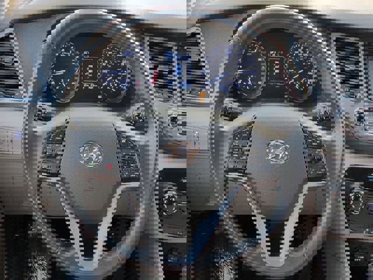 Used 2016 Hyundai Tucson Sport image 22