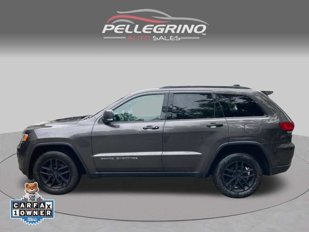 Used 2021 Jeep Grand Cherokee Limited AWD/4WD image 3