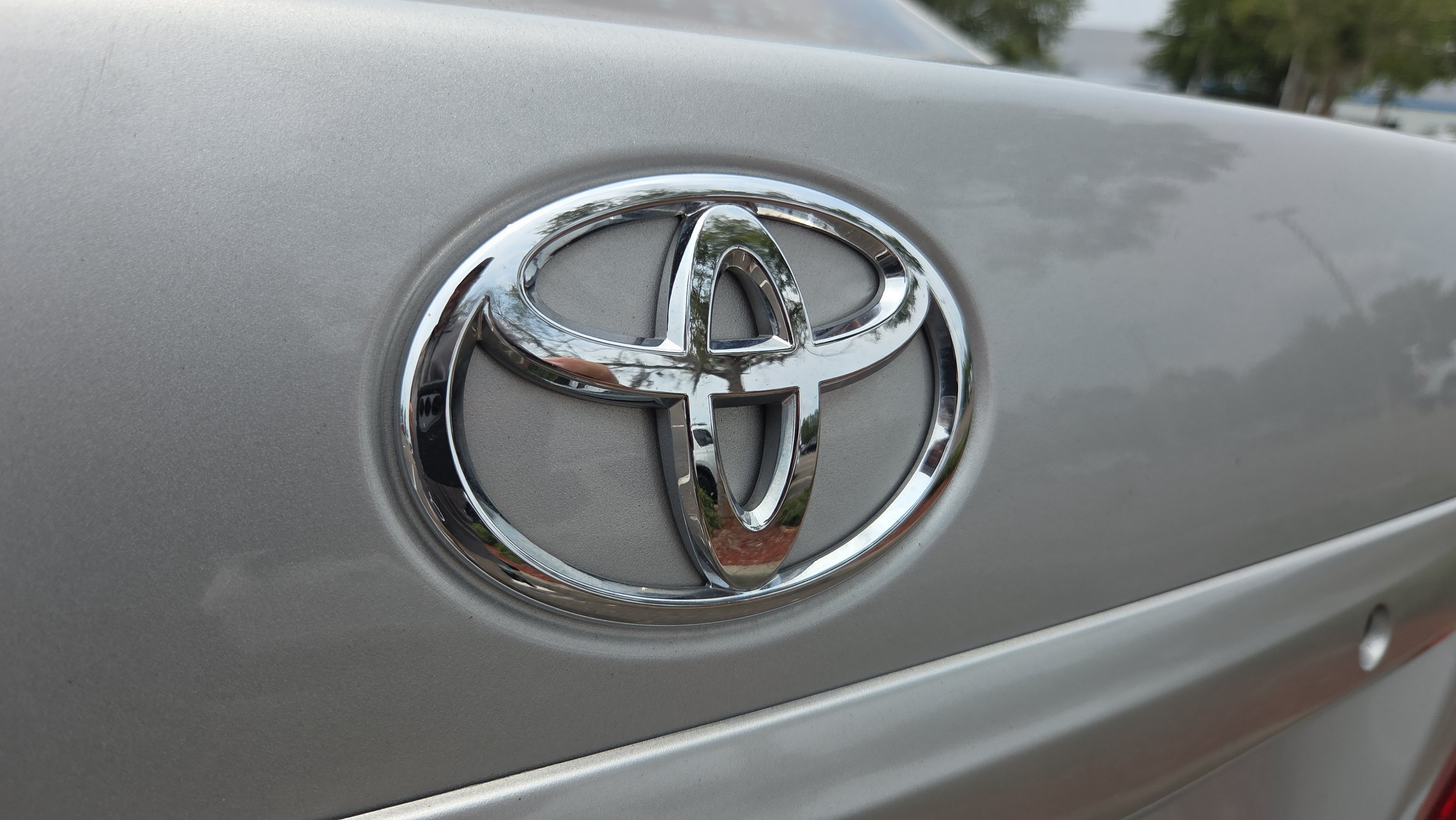 Used 2010 Toyota Corolla LE FWD image 34