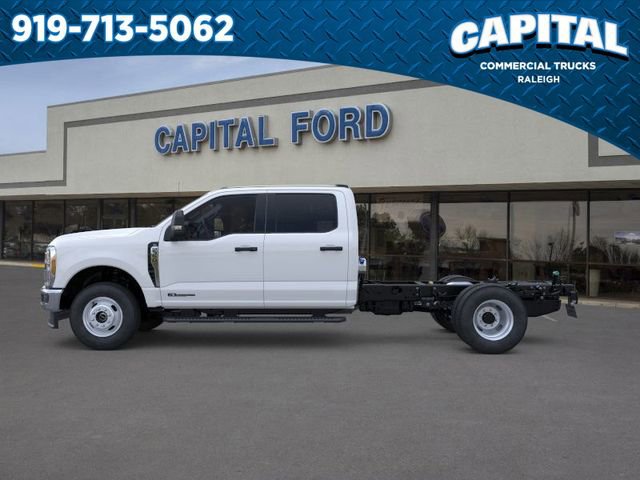 New 2026 Ford F350 XL w/ XL Chrome Package image 3