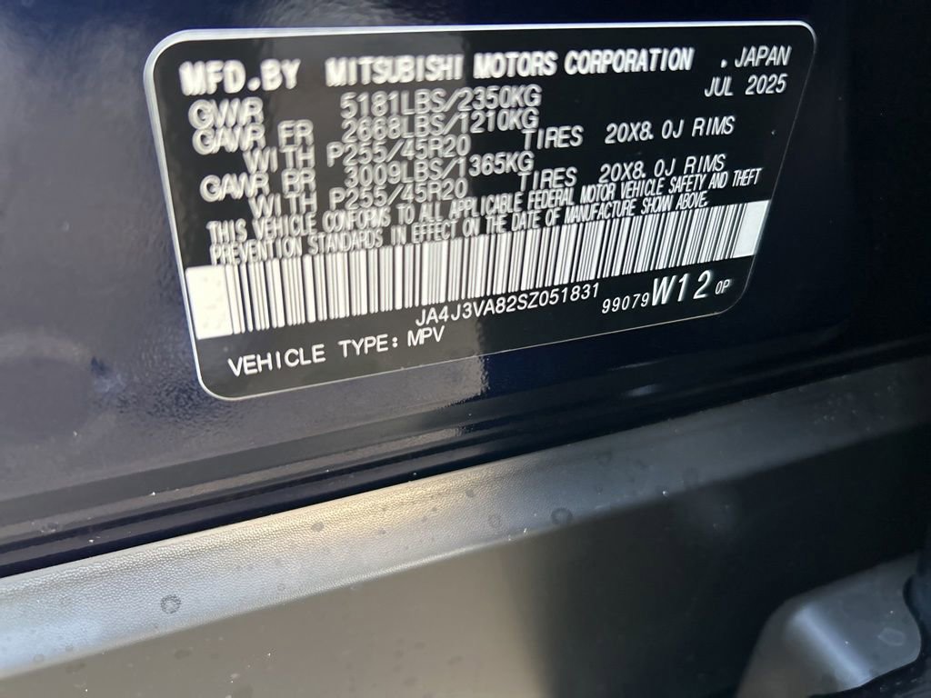 New 2025 Mitsubishi Outlander SE image 40