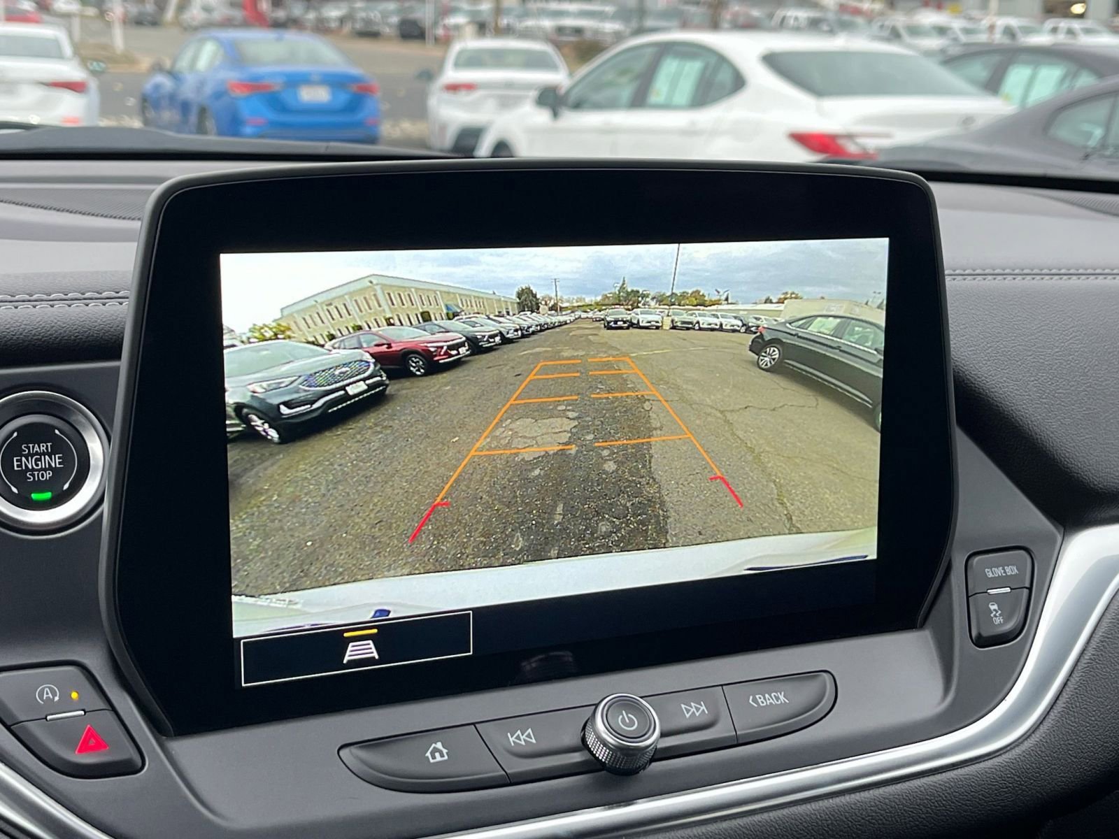 Used 2025 Chevrolet Blazer LT image 17