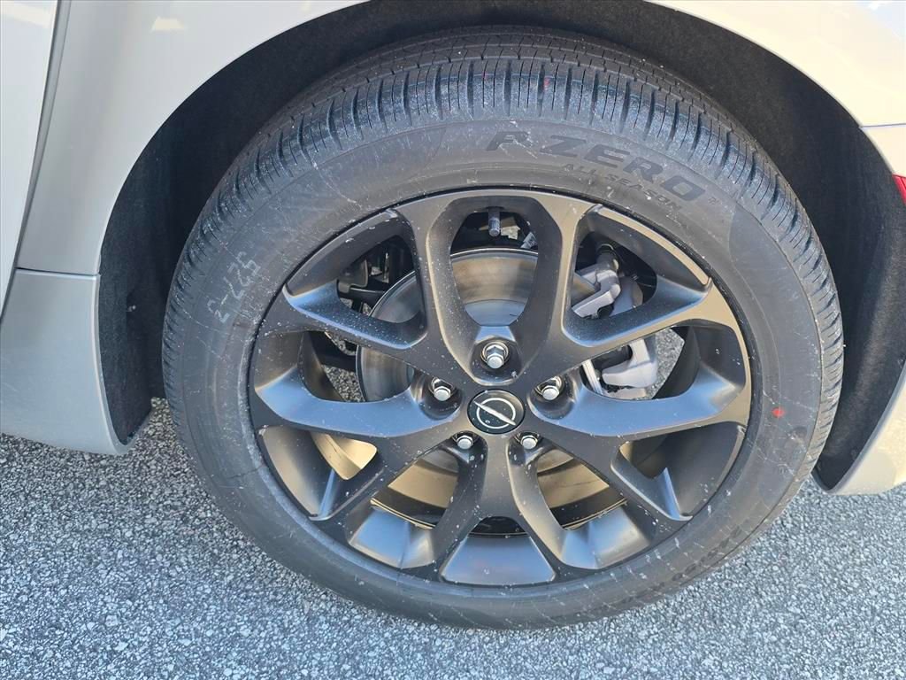 New 2026 Chrysler Pacifica Select w/ S Appearance Package FWD image 8