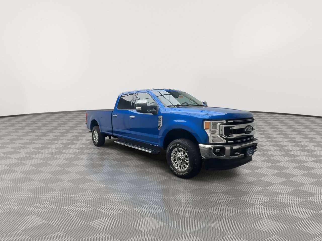 Certified 2021 Ford F250 XLT w/ XLT Premium Package AWD/4WD image 36