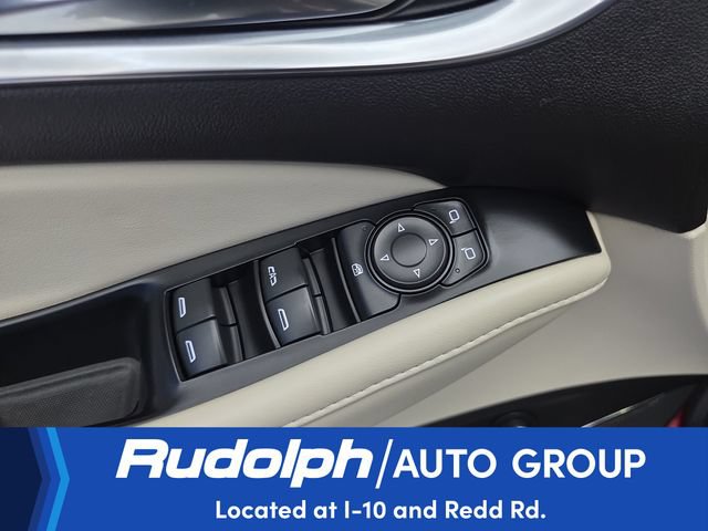 Used 2024 Buick Enclave Essence w/ Experience Buick Package FWD image 12