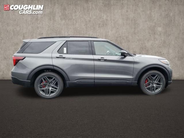 New 2026 Ford Explorer ST-Line w/ ST-Line Street Pack image 11