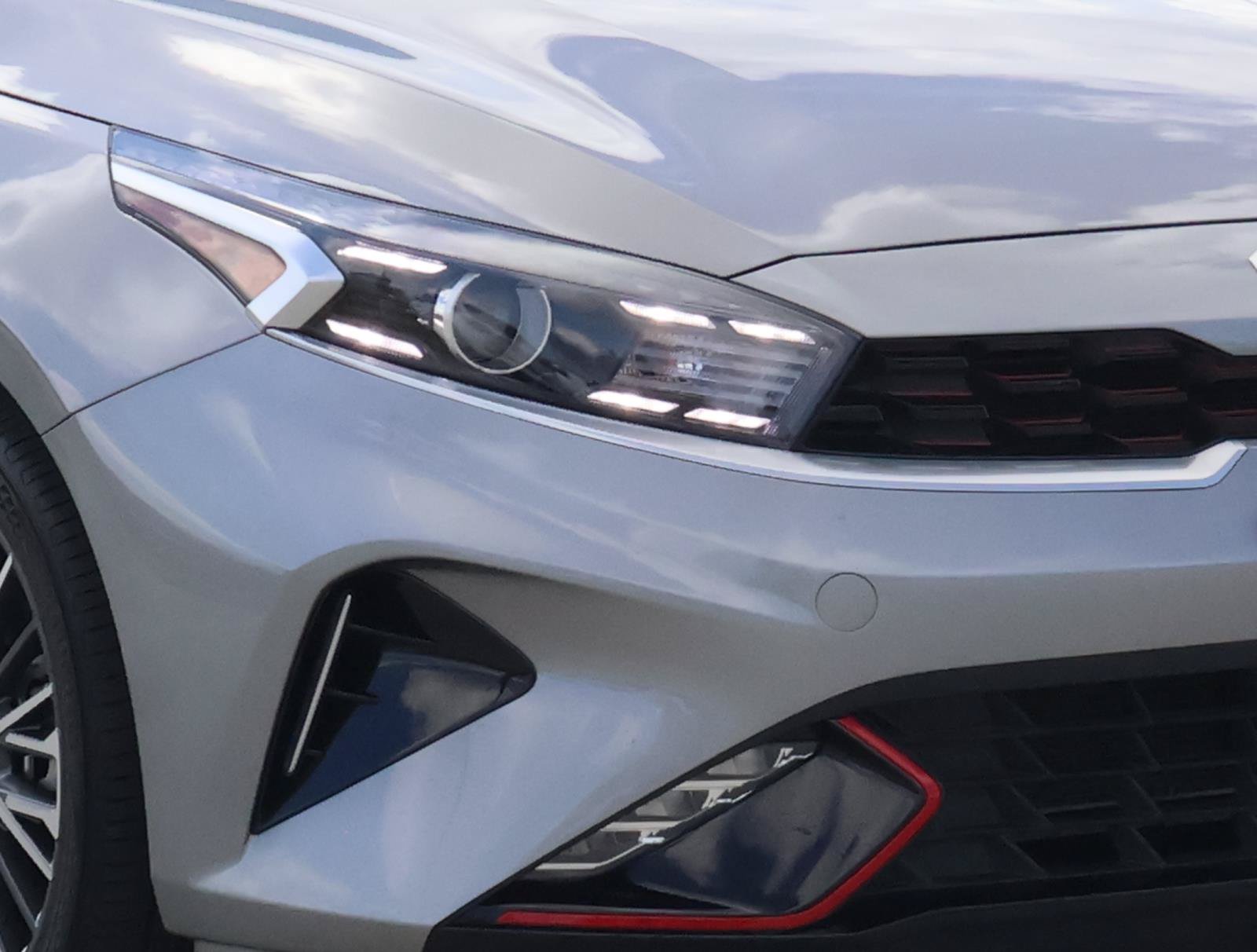 Used 2024 Kia Forte GT-Line FWD image 7