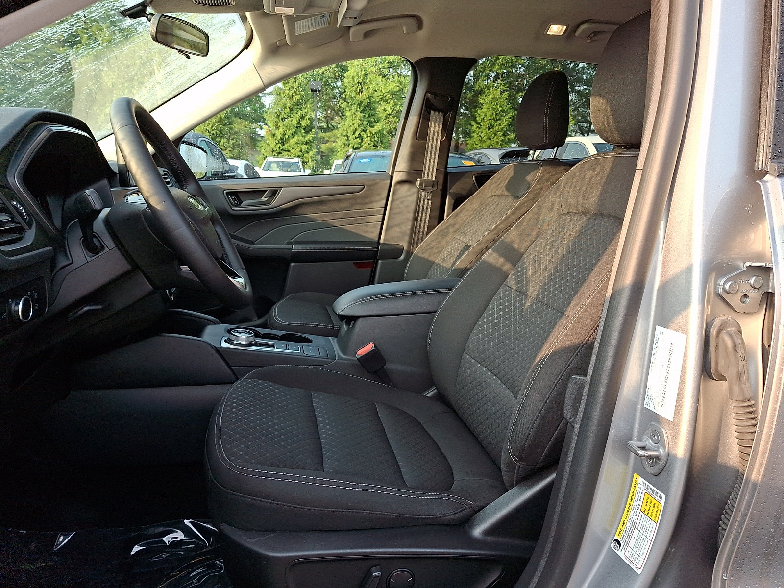 Used 2023 Ford Escape Active AWD/4WD image 14