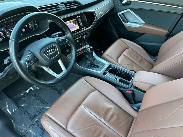 Used 2020 Audi Q3 2.0T Premium Plus AWD/4WD image 10