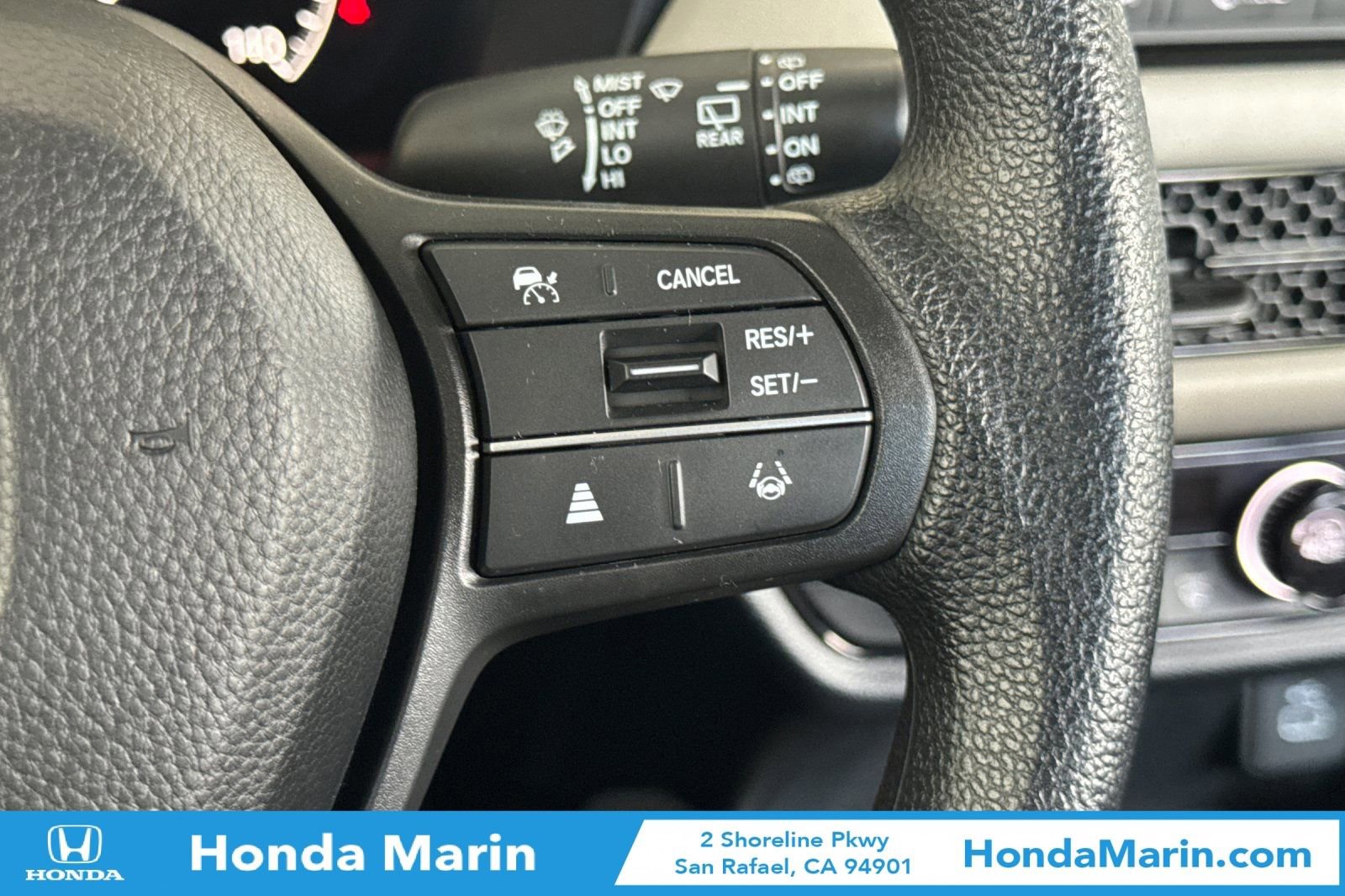 Certified 2025 Honda HR-V LX image 30