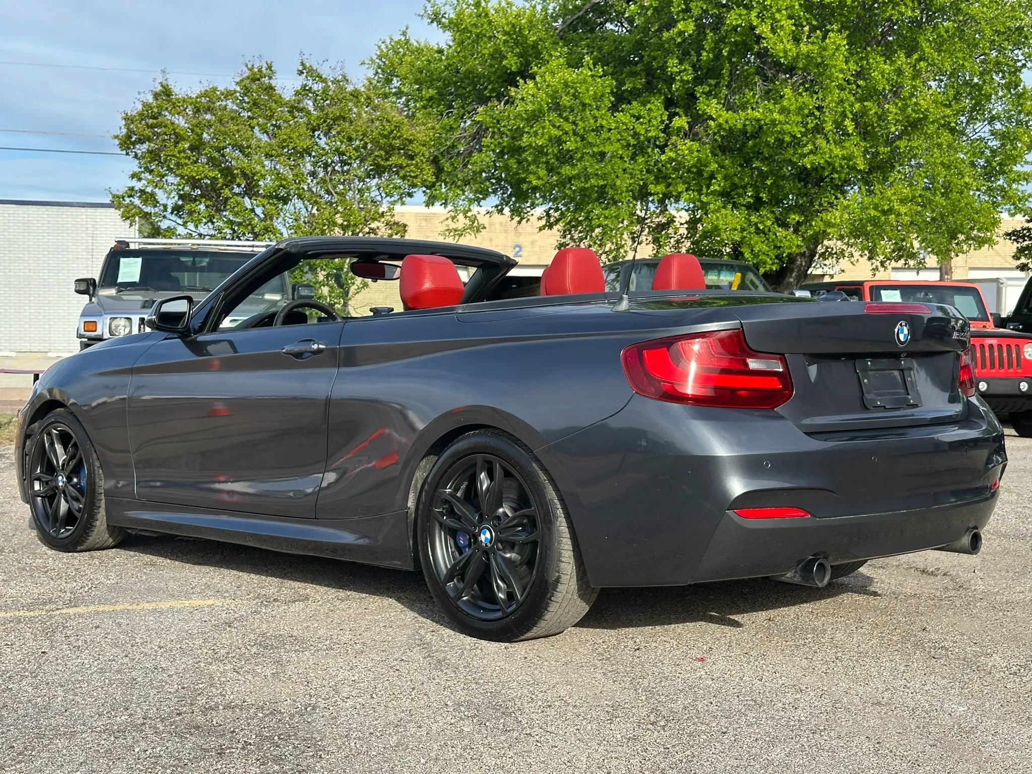 Used 2016 BMW M235i Convertible image 7