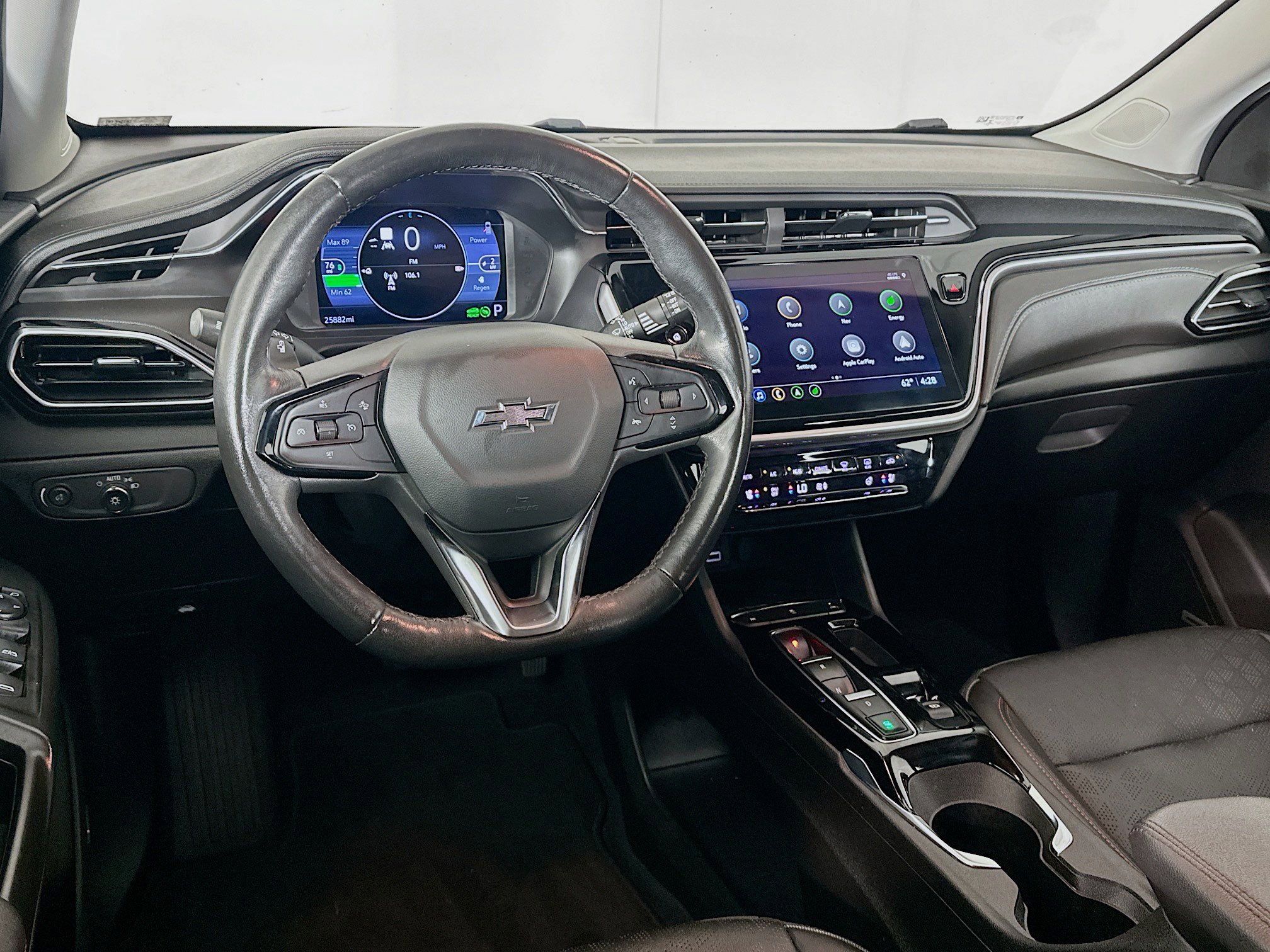 Used 2023 Chevrolet Bolt EUV Premier w/ Sun & Sound Package image 18