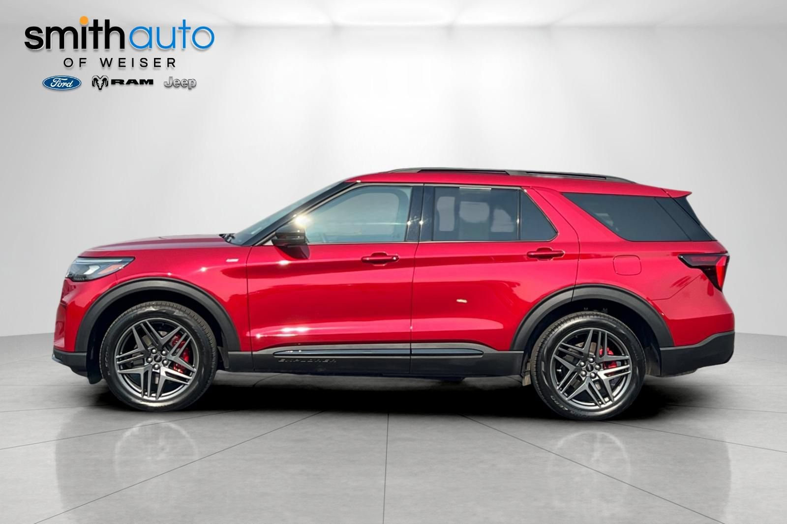 Used 2025 Ford Explorer ST-Line w/ Premium Package AWD/4WD image 8