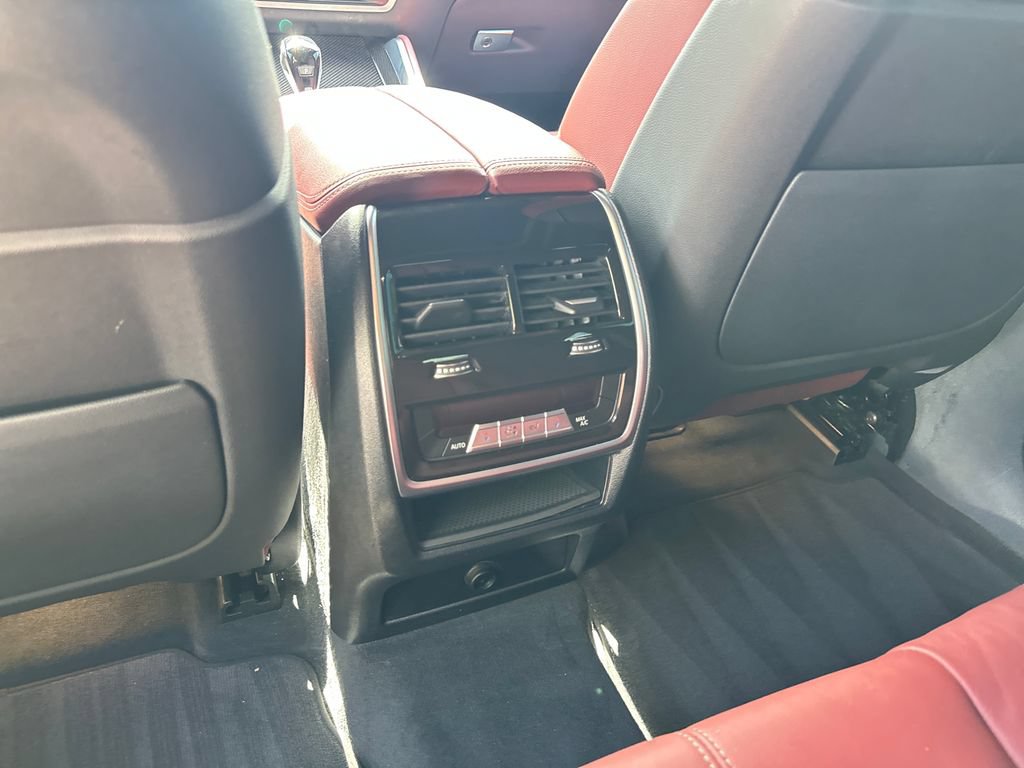 Used 2022 BMW X6 M50i w/ Premium Package AWD/4WD image 35