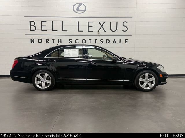Used 2012 Mercedes-Benz S 550 image 3